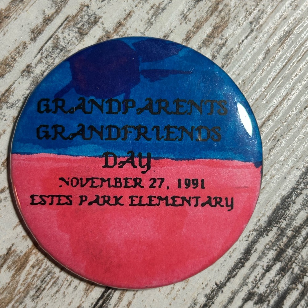 Grandparents Grandfriends Day Vintage Event Button - Blue & Pink